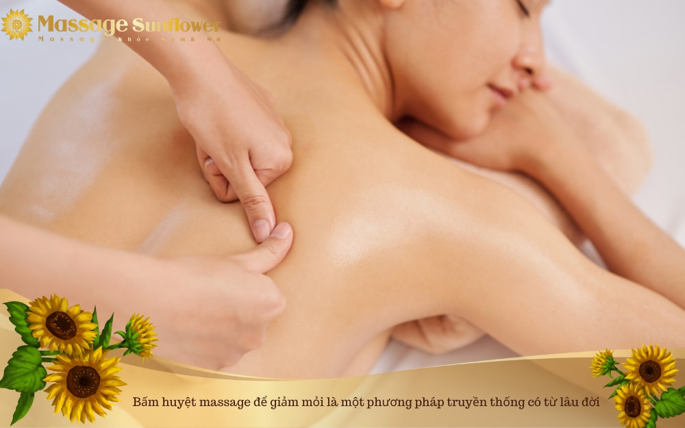 phương pháp bấm huyệt massage để giảm mỏi lưng