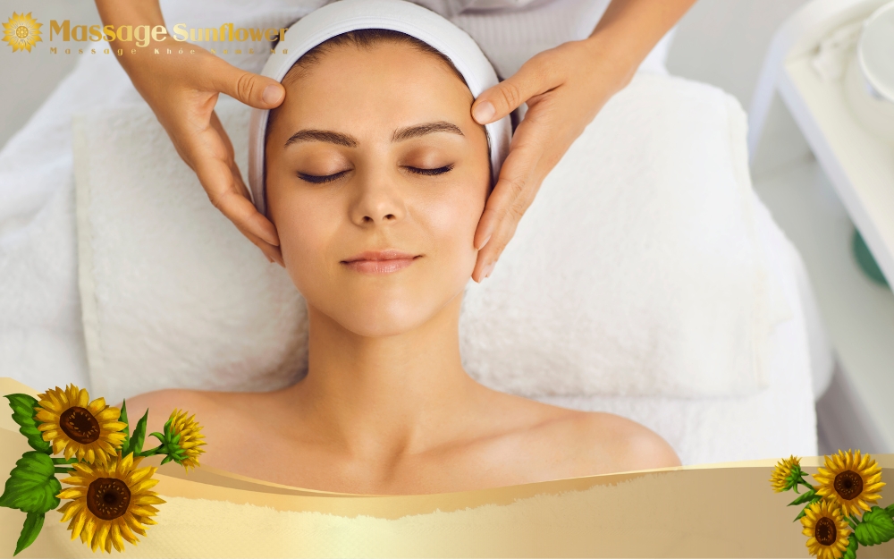 hướng dẫn 8 cách massage mặt trước khi ngủ
