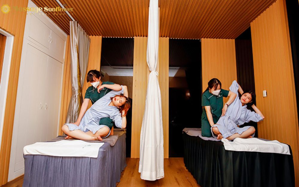 Massage Hoàng Gia Thái