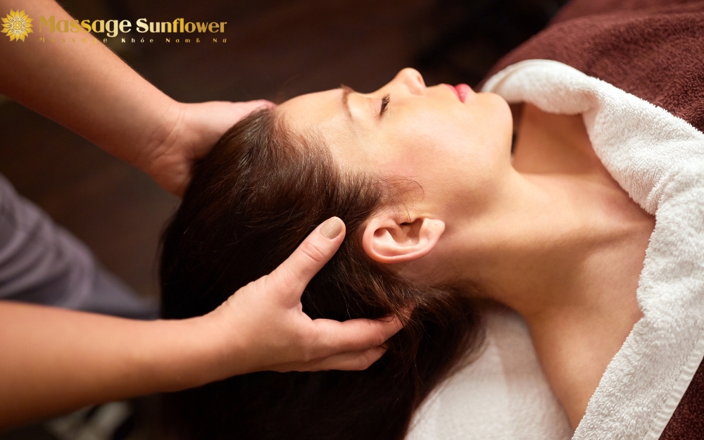 Massage trị liệu cổ vai gáy gần đây